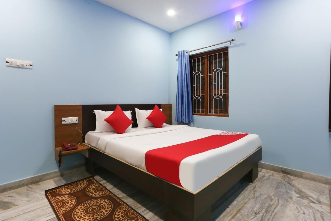 Vaccinated Staff- Oyo 45958 New Castle Inn Bhubaneswar Bagian luar foto